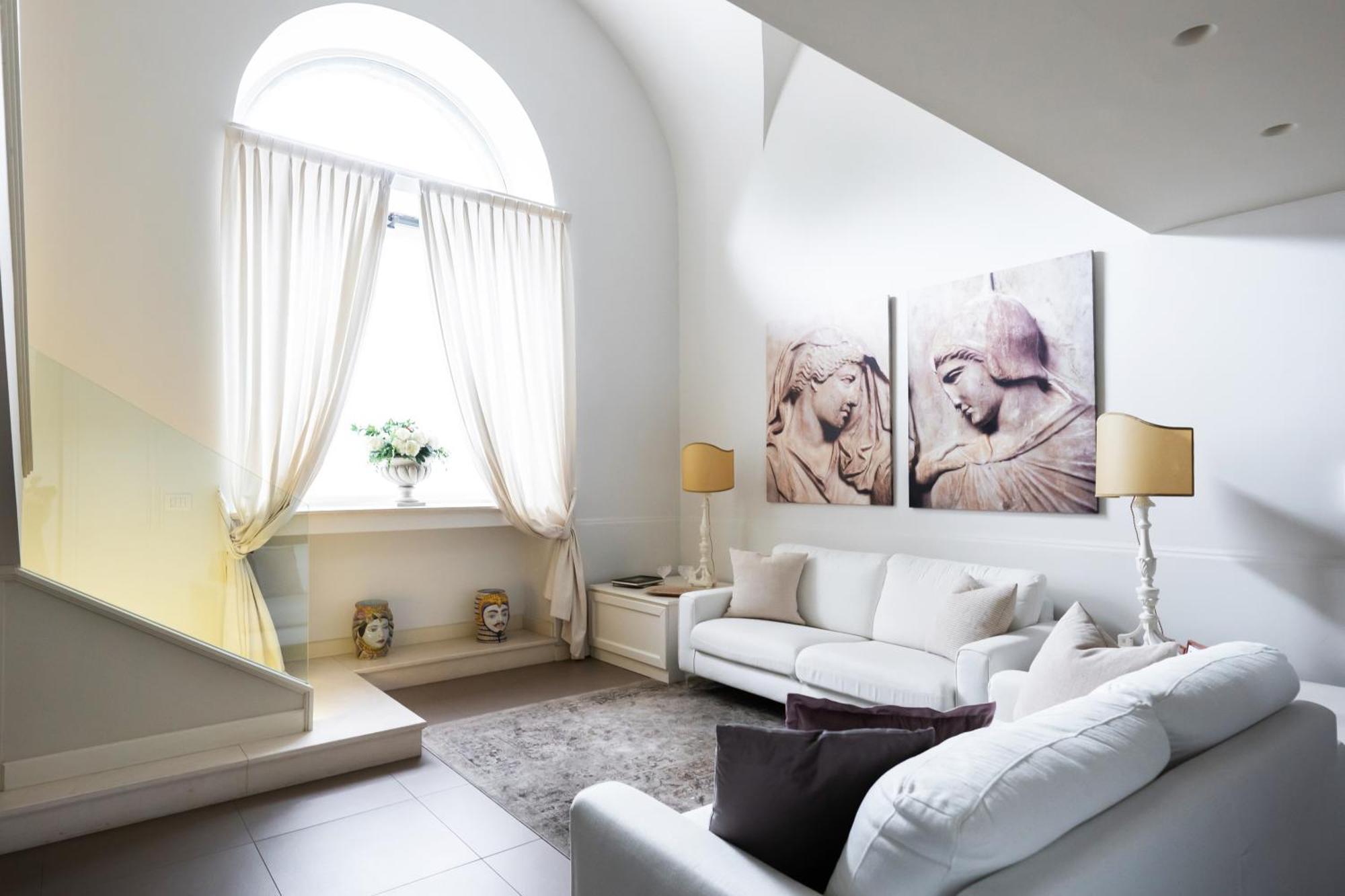B Sicilian Charming - Luxury Loft Apartament *